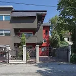 Skopjelux Appartamento *