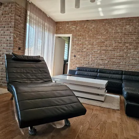 Skopjelux Apartment