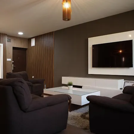 Appartement Skopjelux *