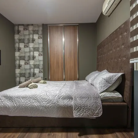 Apartamento Skopjelux *